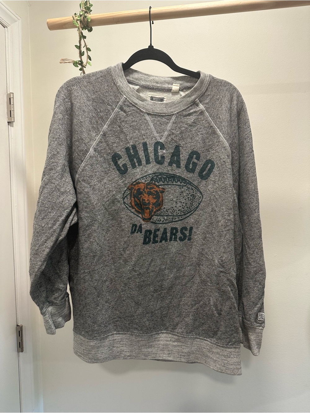 Unisex S | Tailgate American Eagle Chicago Bears Graphic Sweatshirt